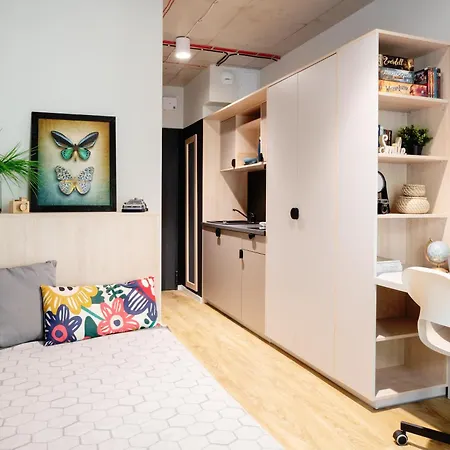 Chillout Dorm By Bookinghost 3* Warsaw