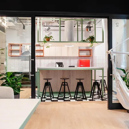 公寓式酒店 Chillout Dorm By Bookinghost 3*