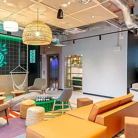 Chillout Dorm By Bookinghost 3* Warsaw