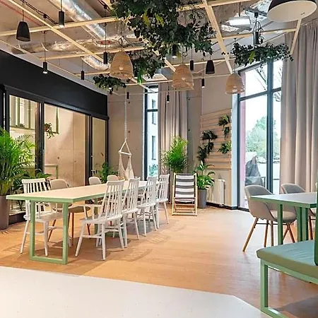 Chillout Dorm By Bookinghost 3* Warsaw