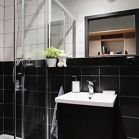 Chillout Dorm By Bookinghost Aparthotel Warsaw